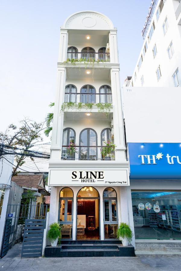 Sline Hotel Hue Exterior foto